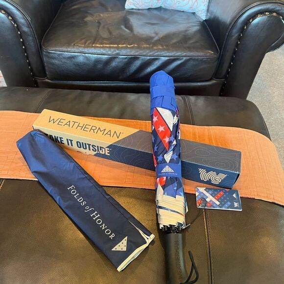Weatherman Limited Edition Folds of Honor Umbrella - Picture 12 of 13